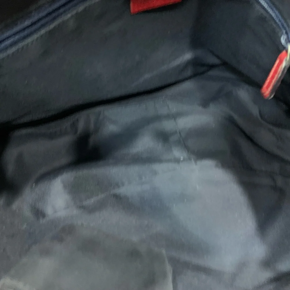 Gucci Red and Brown Shoulder Bag with Monogram Canvas - Picture 5 of 7